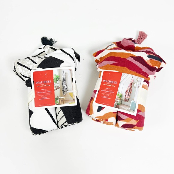 Opalhouse x Jungalow Adult Hooded Bath Towel with Tassel Pink and Red Zebra - Picture 6 of 6